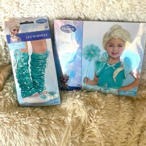NWT, DISNEY FROZEN CHILDS SHRUG AND LEG WARMERS
